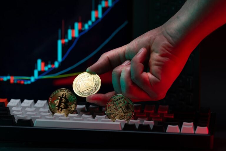 How to Spot Crypto Scams: 7 Red Flags to Avoid