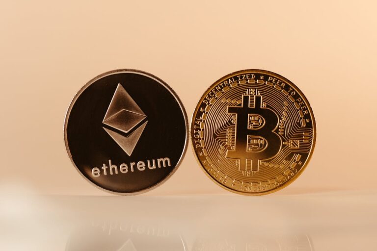 Bitcoin vs Ethereum: Which One Should You Buy First in 2026 ?