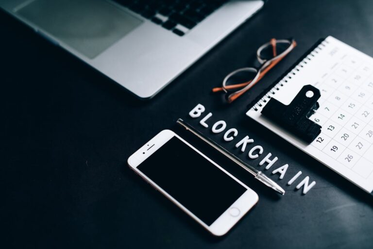 What is DeFi ? Decentralized Finance Explained for Beginners